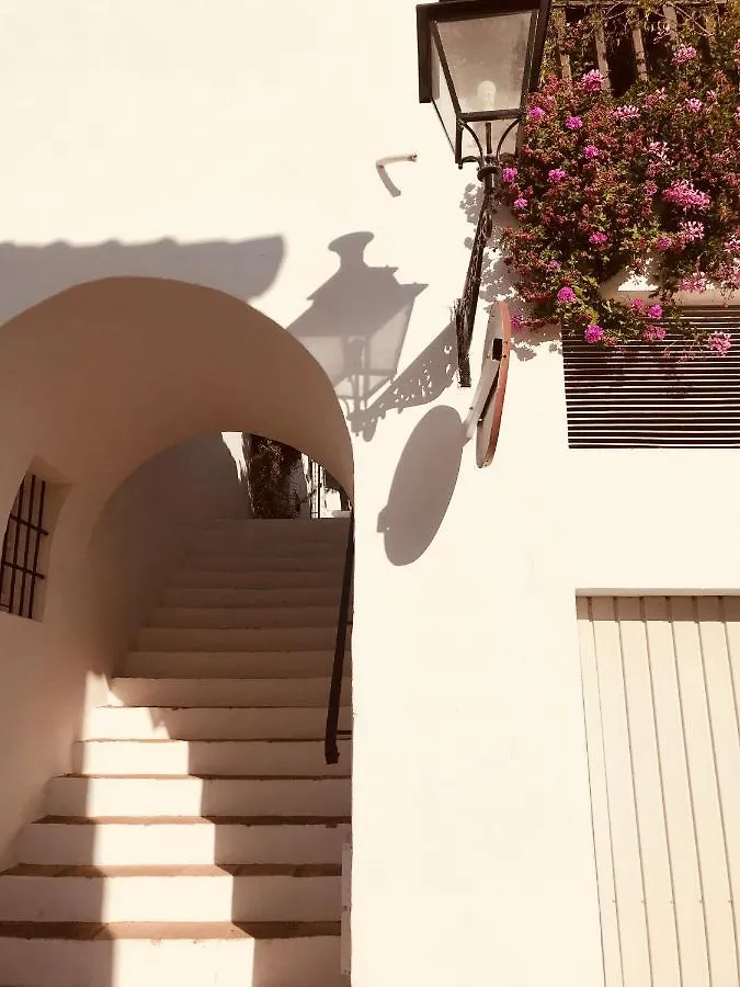 Lovely Studio In Marbella Close To Puente Romano Apartment