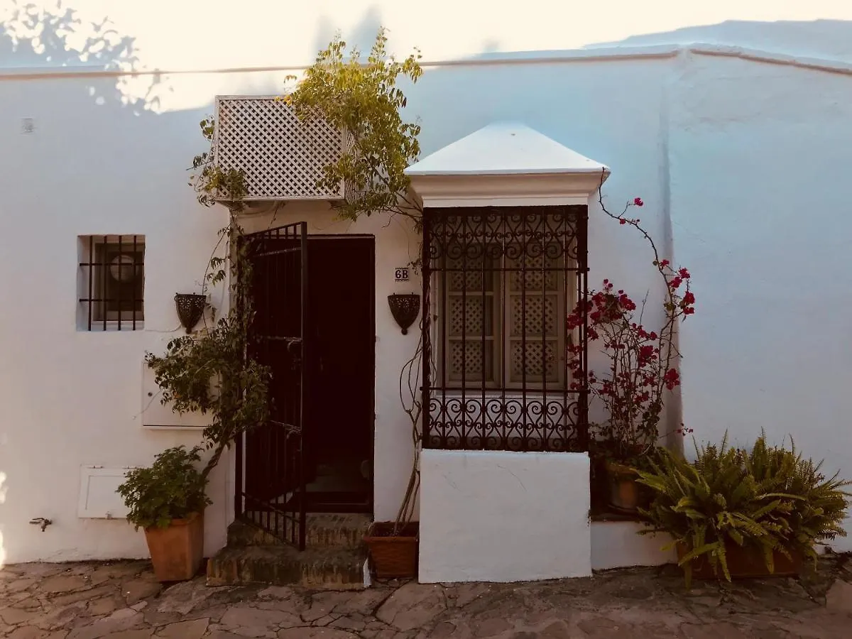 Apartment Lovely Studio In Marbella Close To Puente Romano