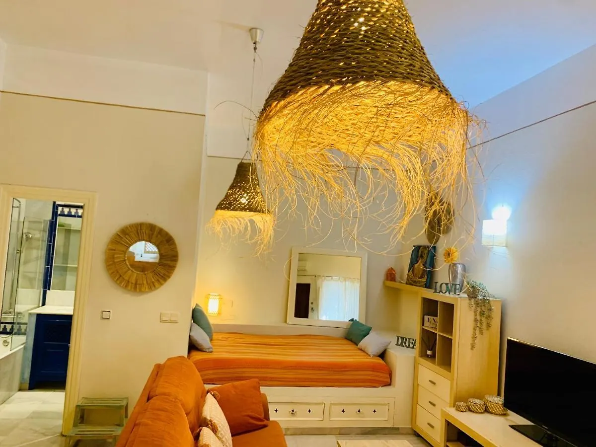 Lovely Studio In Marbella Close To Puente Romano Appartement 0*,  Spanje