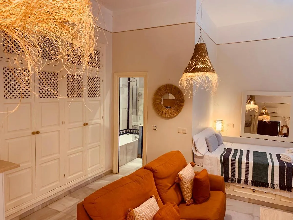 Apartment Lovely Studio In Marbella Close To Puente Romano